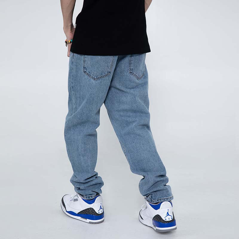 Jeans extremos hechos