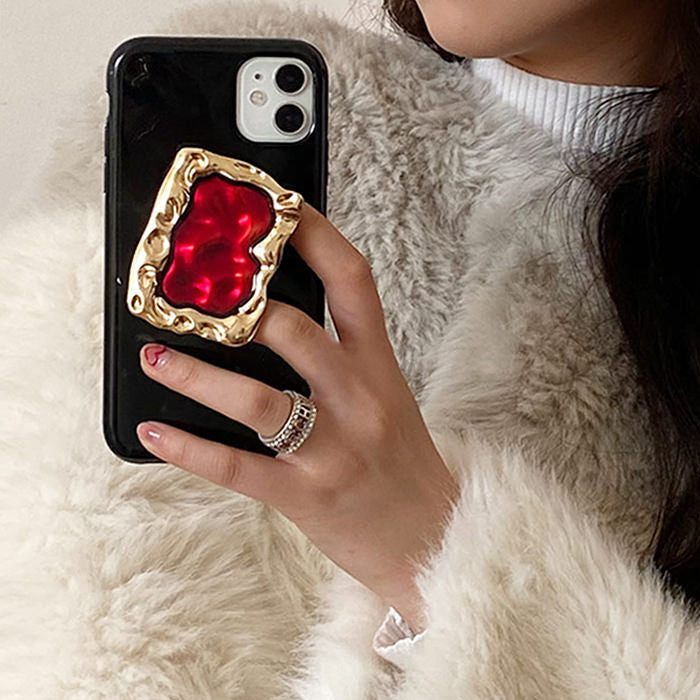 iPhone-Hülle mit Metall-Edelstein