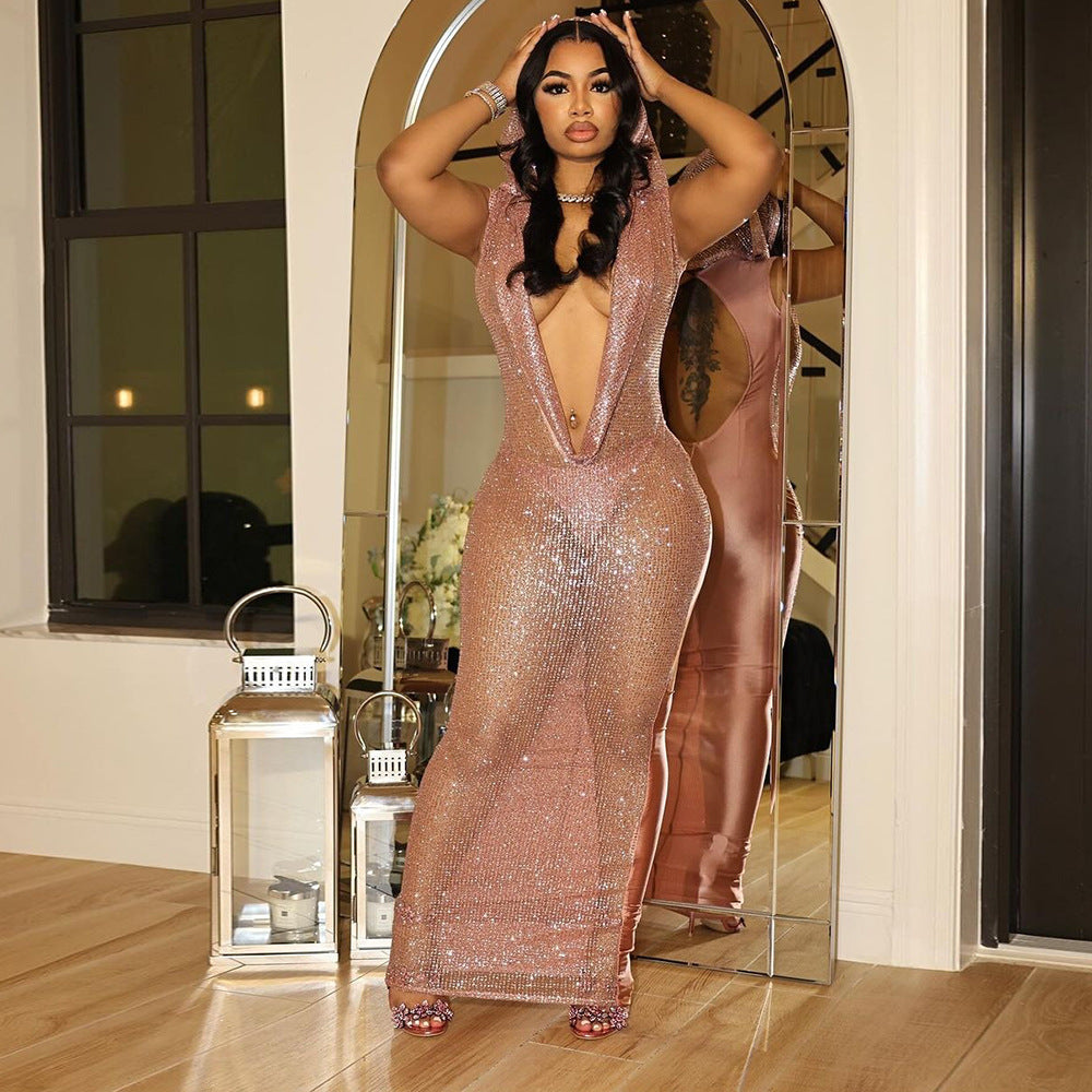 Vestido maxi con lentejuelas transparentes y escote en V profundo