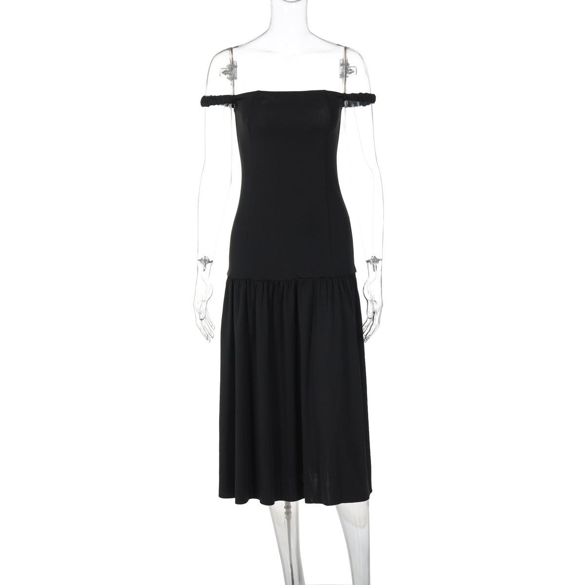 Vestido ajustado con cintura ceñida y top de tubo con hombros descubiertos en color liso