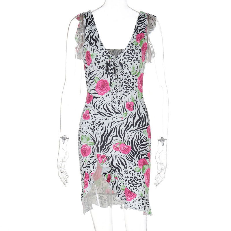 Vestido ajustado con abertura y espalda descubierta estampado