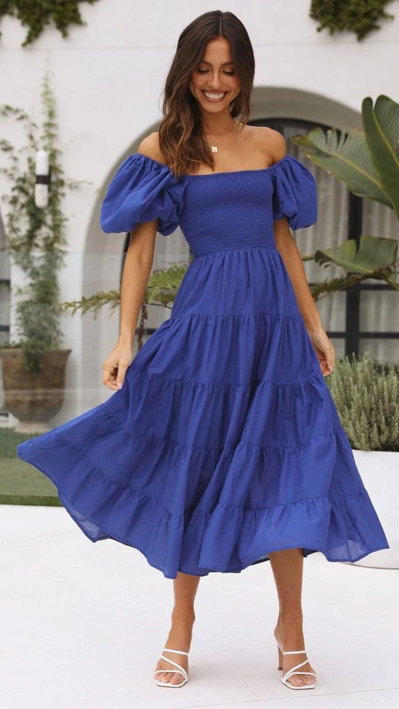 Vestido ajustado de fiesta con espalda descubierta y vuelo amplio, cuello descubierto, estampado de verano