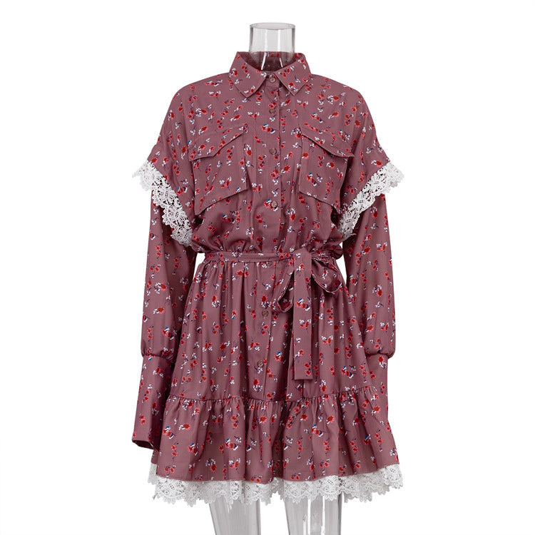 Vestido con costuras florales, cuello polo, manga larga, encaje, corte A