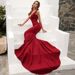 Company Annual Meeting Host Wine Red Evening DressFishtail Cocktail Slim Slimming Small Trailing
