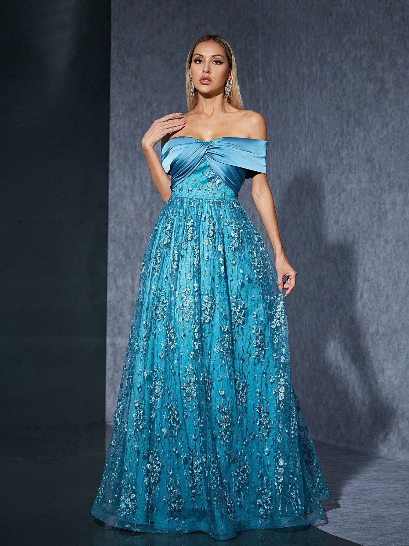 Vestido de noche elegante, adelgazante, con bordado y lazo en los hombros