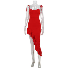 Vestido asimétrico irregular con top de tubo y volantes estilo socialité