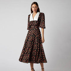 Vestido elegante de manga corta con cuello de muñeca y abertura en la cintura con estampado floral