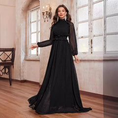 Vestido elegante de gasa largo con cuello alto, lunares, manga larga y orejas de madera