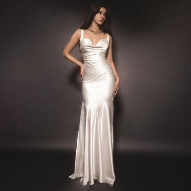 Vestido elegante con tirantes de cola de pez y corte ajustado a la cadera