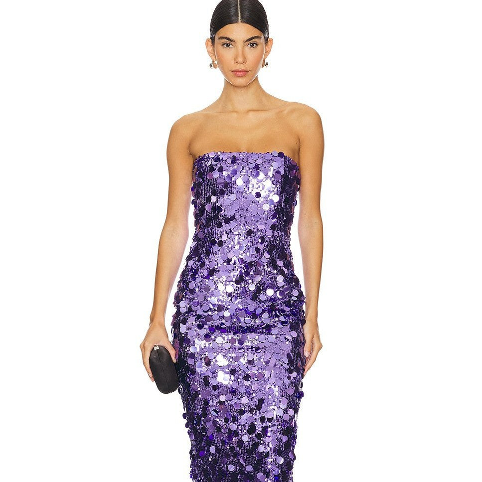Vestido de fiesta con escote tubo y espalda descubierta, con abertura en la parte posterior