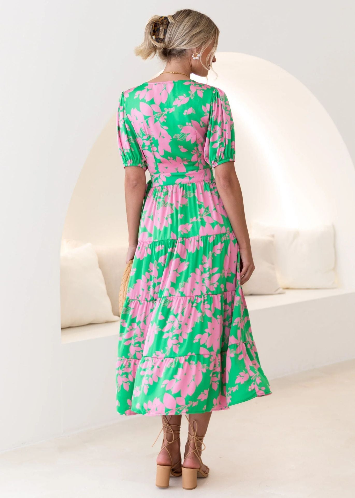 Vintage Court Printed V neck Floral Dress for