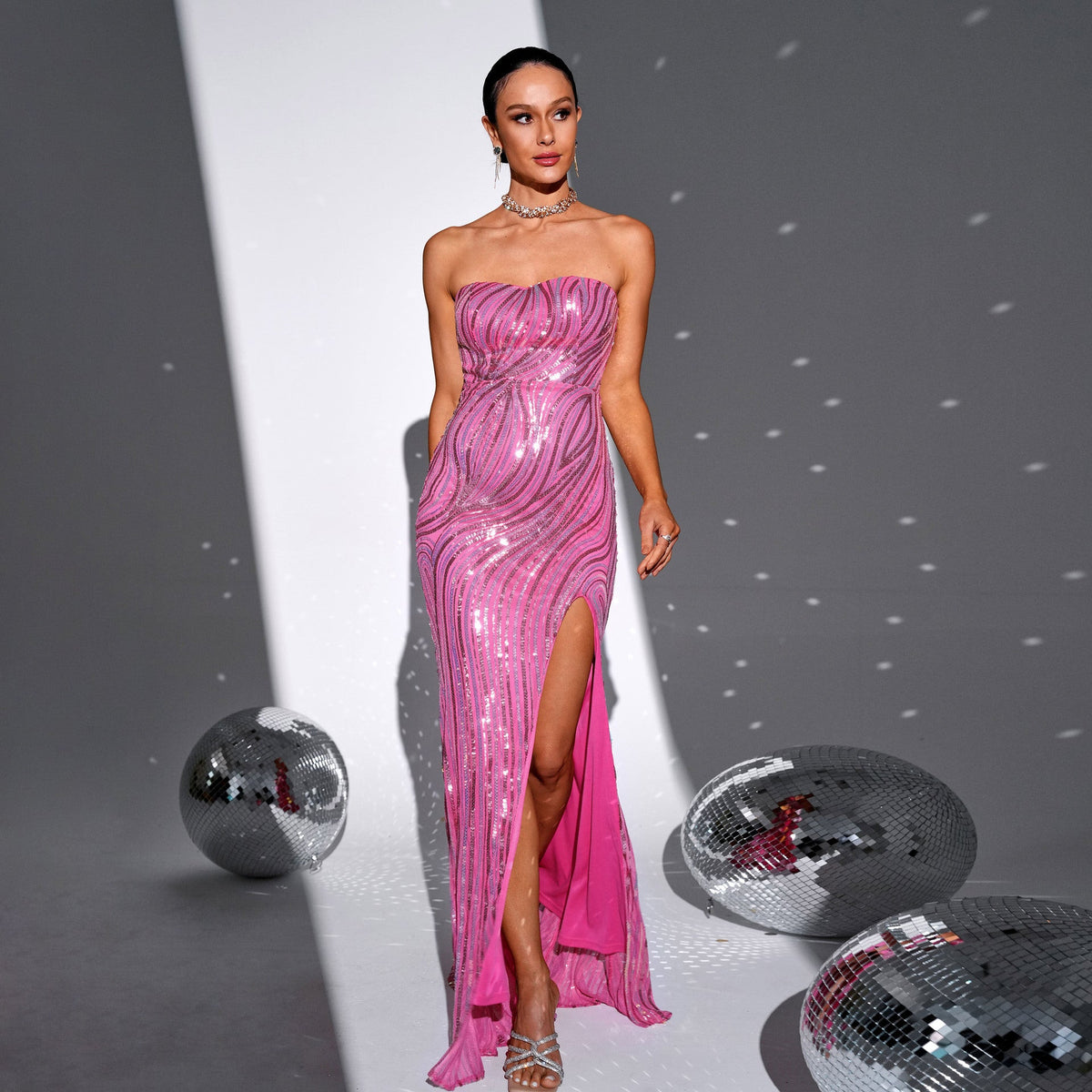 Sleeveless Elegant Bandeau Long Sequined Off Neck Cocktail Evening Dress Bridesmaid Dress Dress