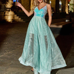 Vestido elegante con costura de lentejuelas y tirantes para cóctel, calzado de organza.