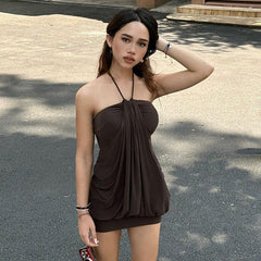 Vestido de talle alto con top de tubo y cuello halter de color liso