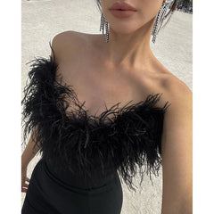 Vestido tubo con escote en V y cola de pez de lana