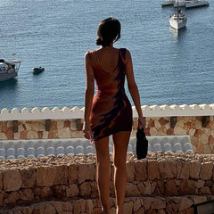 Vestido ajustado de otoño con cuello redondo, espalda descubierta y estampado