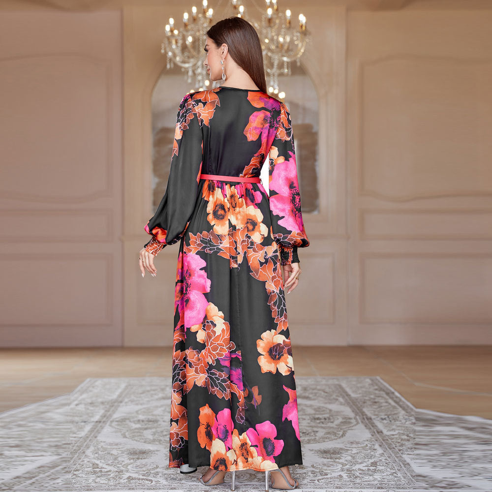 Vestido francés de talle alto con escote en V y gran vuelo con cinturón