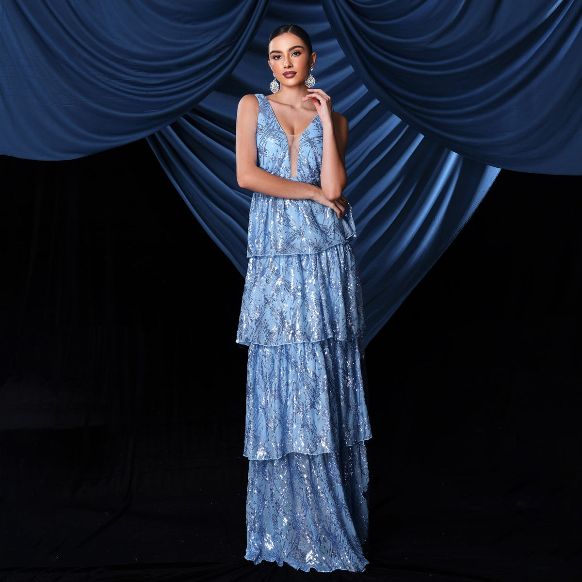 Sleeveless Elegant V neck Long Sequined Cocktail Sequined Evening Dress Bridesmaid