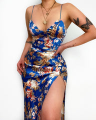 Vestido de tirantes finos con estampado digital floral