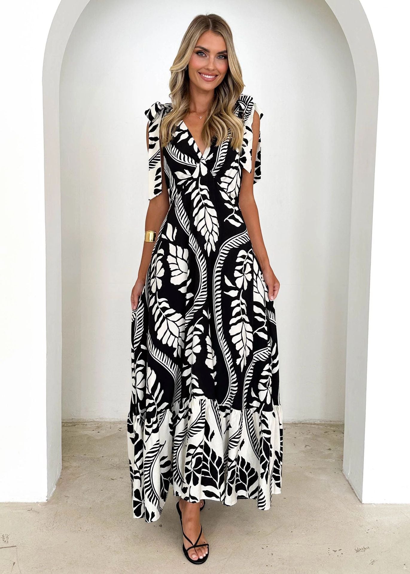 Maxi Dress V neck Sleeveless Printed Dress