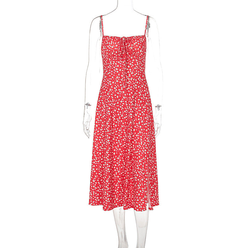 Schmal geschnittener Riemen mit Blumenmuster