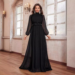 Vestido elegante de gasa largo con cuello alto, lunares, manga larga y orejas de madera