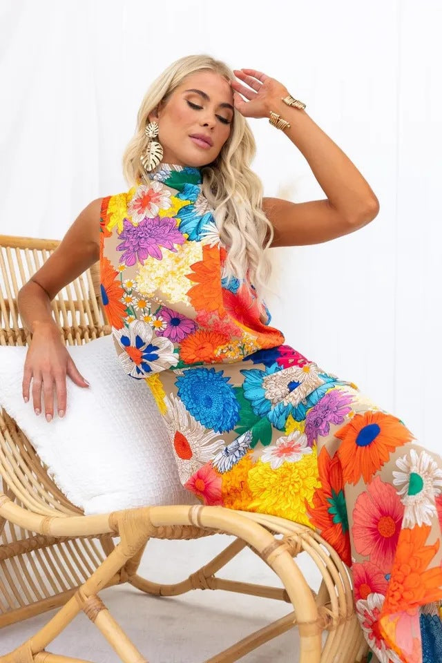 European Popular Vacation Printing Sleeveless Halter Waist Tight Maxi Dress