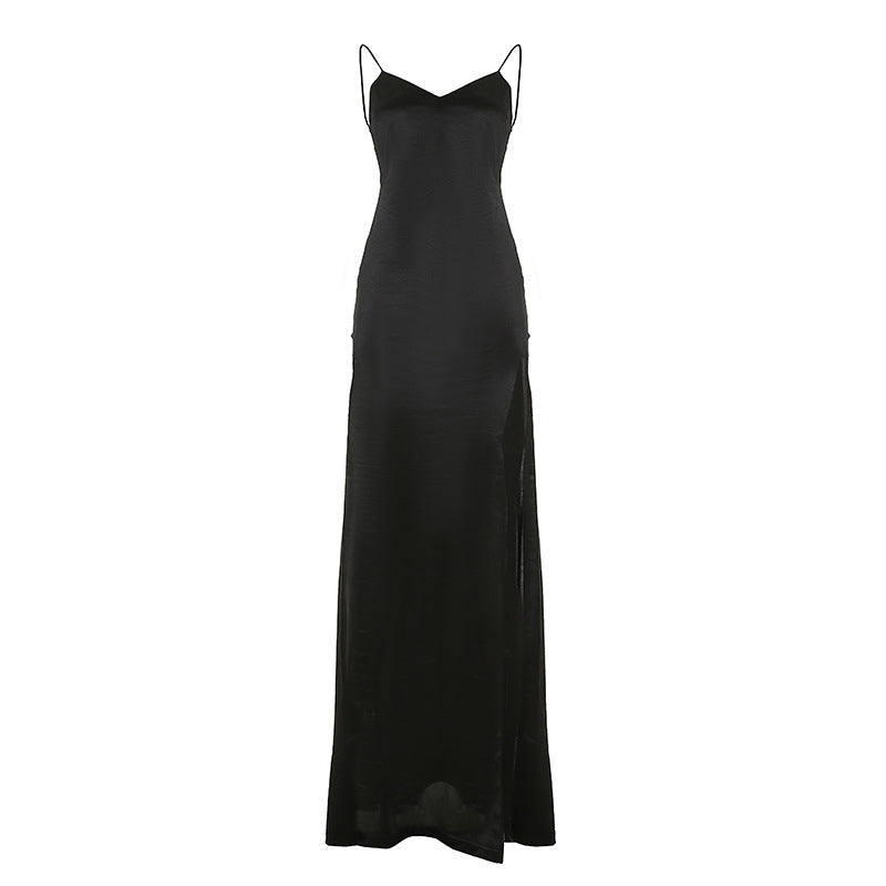 Vestido básico de alta sociedad con escote en V y espalda descubierta