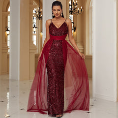 Ärmelloses, elegantes, langes Paillettenkleid aus Spitze mit V-Ausschnitt und rückenfreiem Oberteil – perfekt für Cocktailpartys, Abendveranstaltungen oder als Brautjungfernkleid.