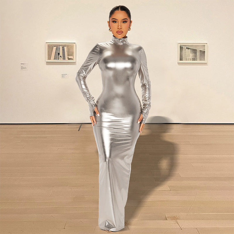 Vestido ajustado de tela revestida metálica, sin espalda y ajustado, adelgazante