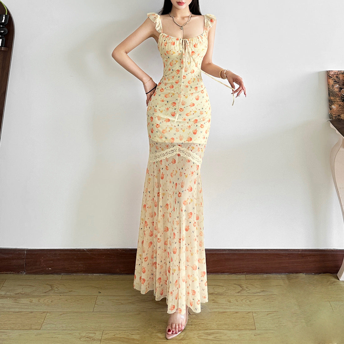 Tie-waist fishtail fruit print slim dress