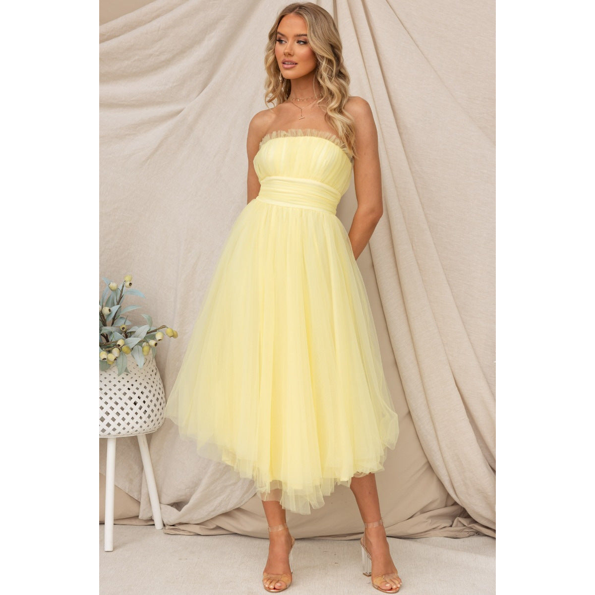 Vestido de fiesta informal multicolor con parte superior de tubo de malla