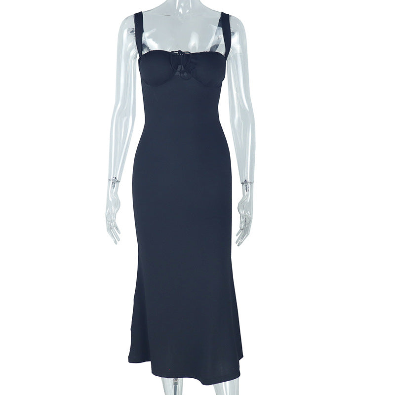 Vestido elegante de cola de pez de color liso con tirantes, sin mangas y largo hasta el cuello