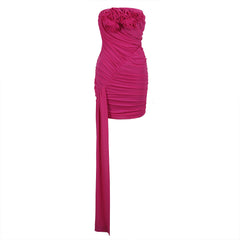 Vestido corto tipo tubo con costura de malla y vendaje