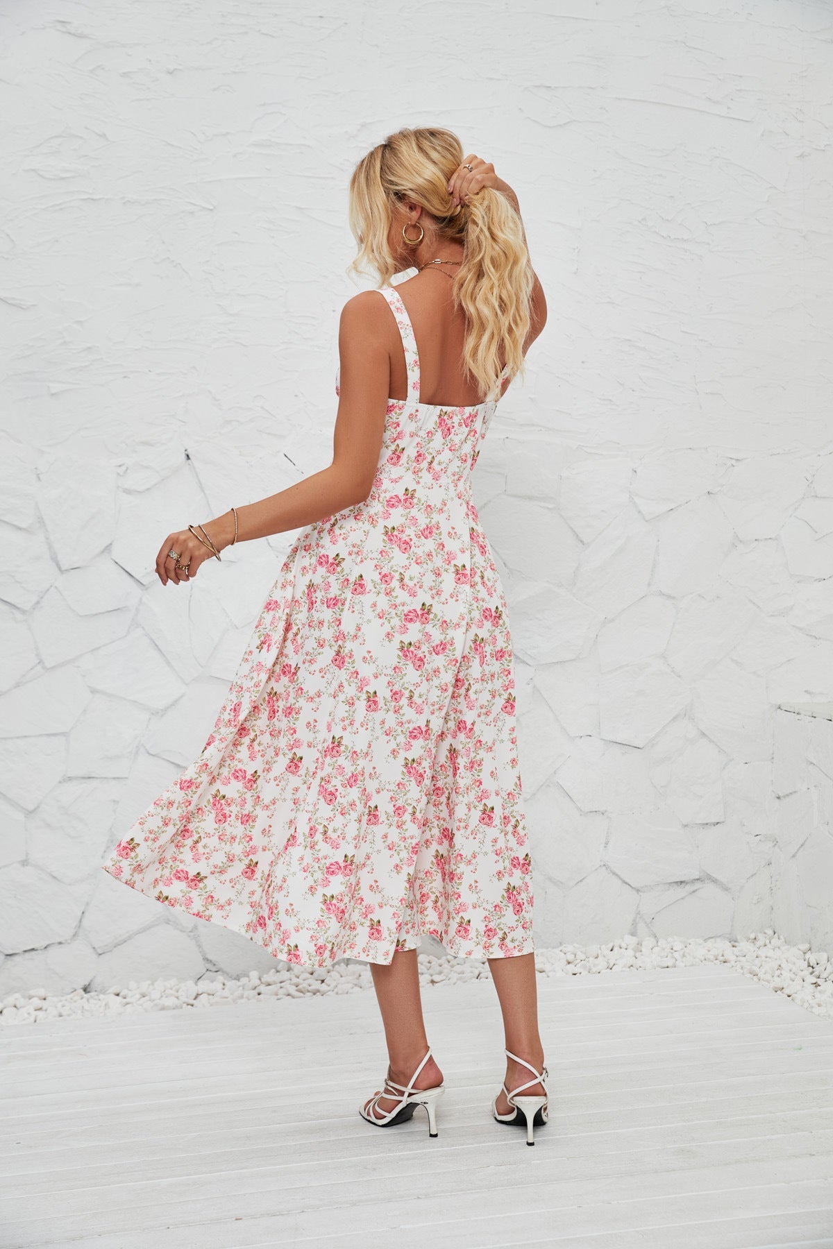 Vestido largo elegante estilo pastoral con tirantes florales