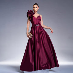 Elegante vestido de noche de cóctel con un hombro descubierto, cuello en diagonal y cintura ajustada con dobladillo grande para dama de honor.