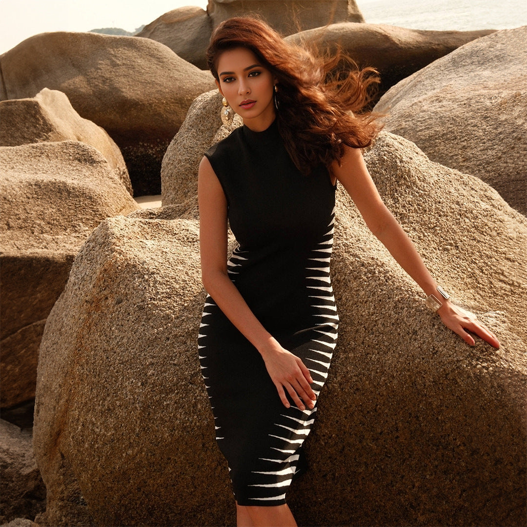 Black White Striped Contrast Color Sleeveless Turtleneck Knitting Bandage Dress High Grade Tight
