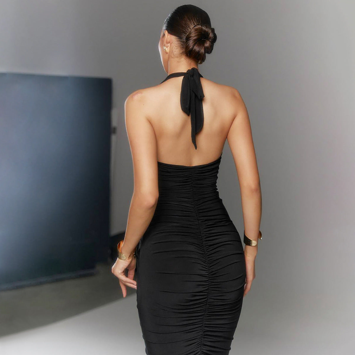 V neck Backless Lace up Slim Fit Pleated Dress