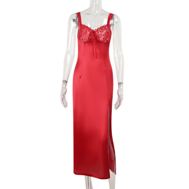 Vestido largo de satén elegante y ajustado de estilo socialité con abertura y tirantes