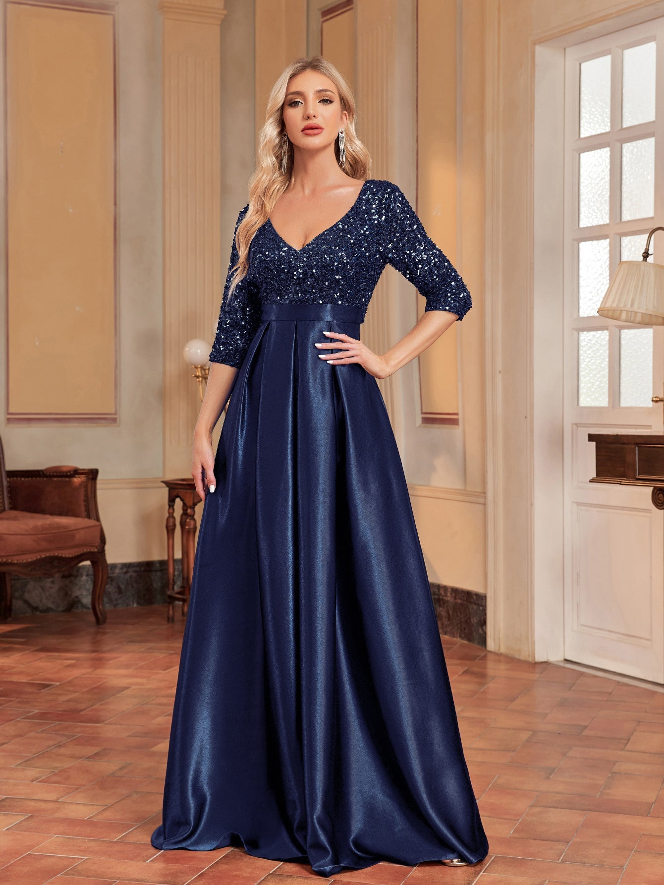 Vestido elegante de fiesta de noche con lentejuelas y manga larga con cuello en V
