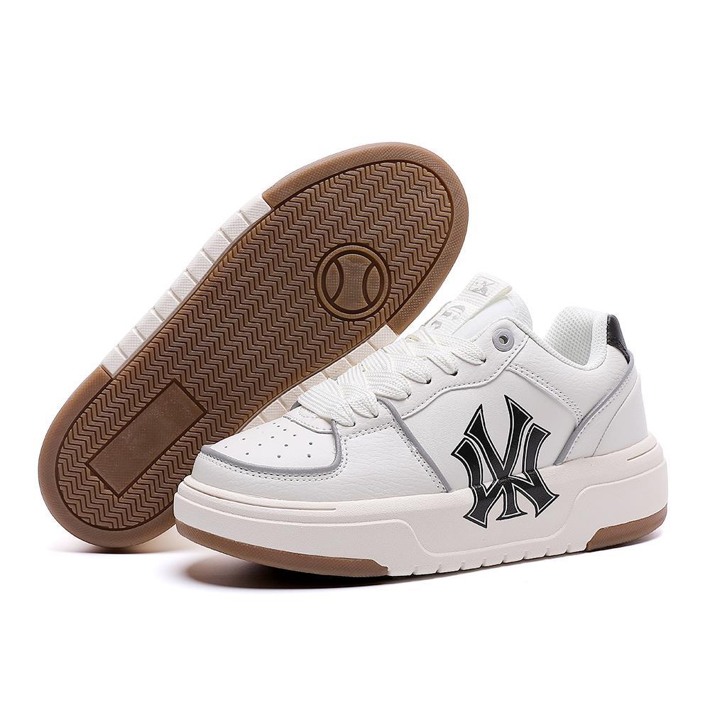 Letter Print Casual Sneakers