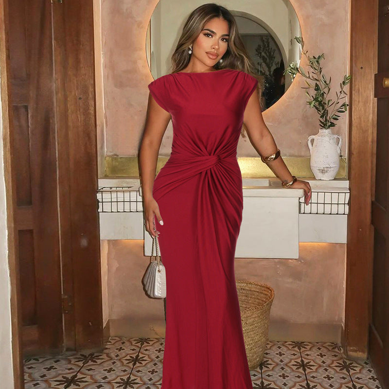 Vestido plisado ajustado sin mangas de color sólido