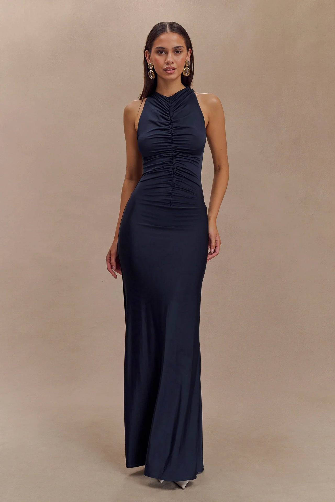 Sleeveless Pleated Solid Color Maxi Dress