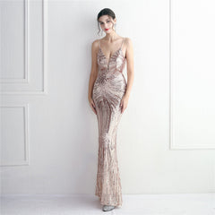 Vestido de fiesta largo ajustado de cóctel con lentejuelas y tirantes con cuentas florales y posicionamiento elegante