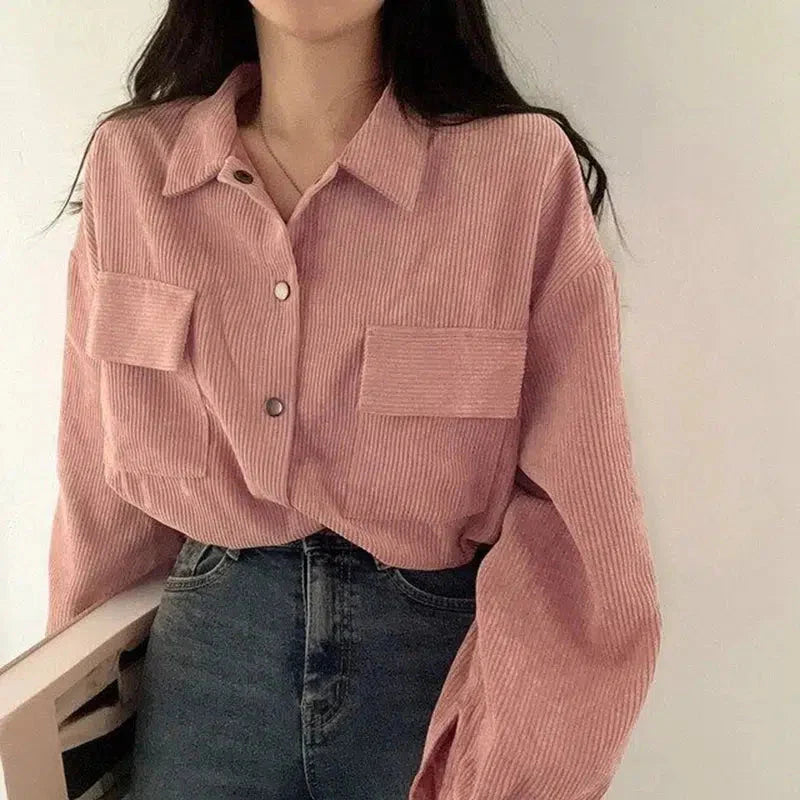 Camisa corta de pana con mangas abullonadas