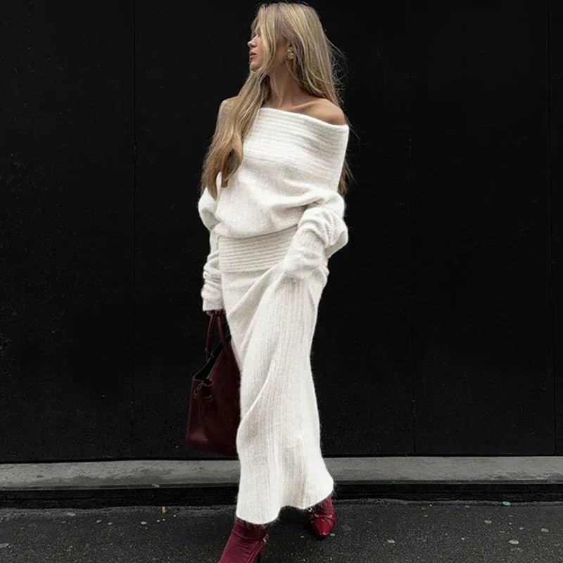 Knitted One-Shoulder Long Sleeves Sweater Skirt Suit