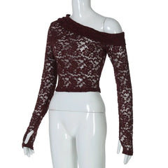 Sommerliches Cropped-T-Shirt mit Spitzeneinsatz und Cut-Outs, schulterfrei 