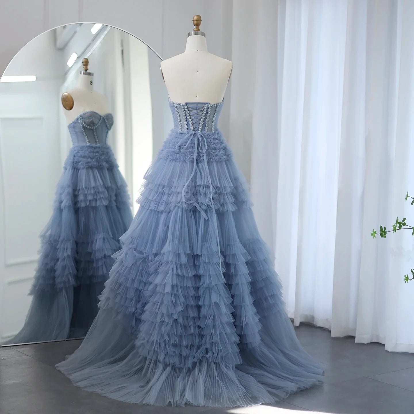 Sweetheart Sleeveless Ball Gown Prom Dress