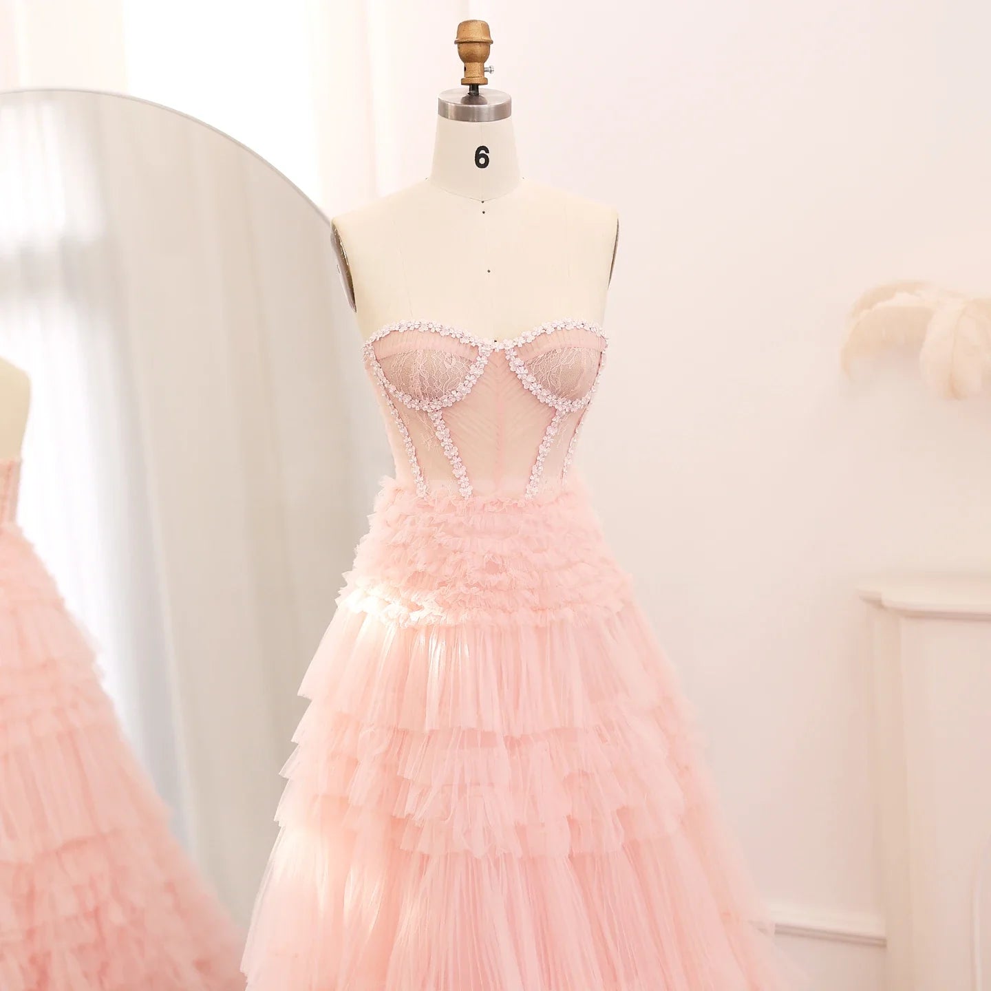 Sweetheart Sleeveless Ball Gown Prom Dress