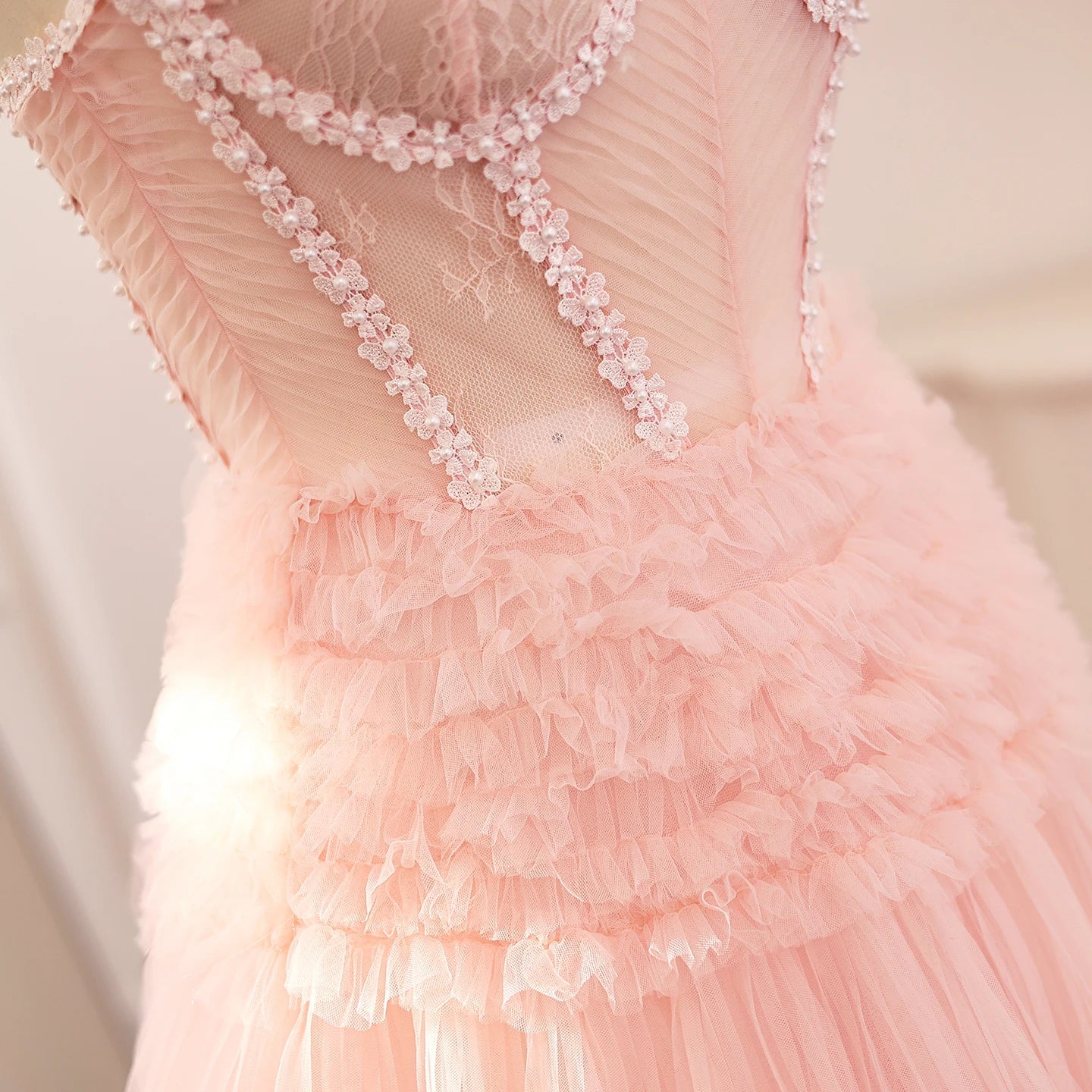 Sweetheart Sleeveless Ball Gown Prom Dress